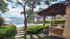 Naka-Island-Resort-Phuket-006.jpg