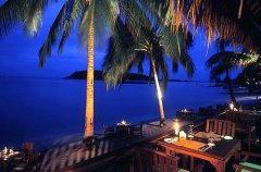 020-nora-beach-resort-samui-Prasuthon-Restaurant.jpg