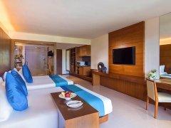 Novotel-Phuket-Kata-Avista-Resort-005.jpg