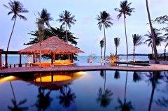 021-akaryn-samui-swimming-pool.jpg