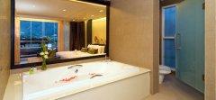 04-Pool-Villa-Two-Bedroom-Bathroom.jpg