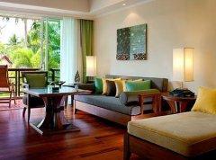 003-le-meridien-khao-lak-accommodation-deluxe-suite2.jpg