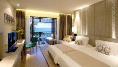 003-Pullman-Phuket-Arcadia-Naithon-Beach-Ocean-Room.jpg