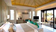 004-Pullman-Phuket-Arcadia-Naithon-Beach-Grand-Ocean-Room.jpg