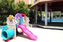 015-rawai-palm-beach-phuket-kiddies.jpg