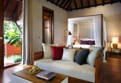 003-renaissance-samui-Pool-Villa-Garden.jpg
