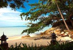 021-renaissance-samui-Private-Beach.jpg
