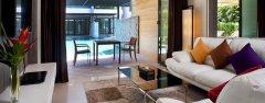 008.01-Sea-Pearl-Villas-Phuket-deluxe-suite-pool-access-1bed.jpg