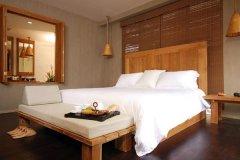 001-silavadee-samui-Jacuzzi-Deluxe.jpg