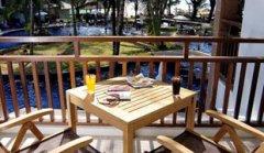 02-Sunwing-Phuket-Resort-room-royal-studio-2-image.jpg