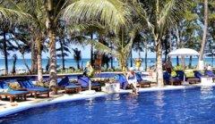 Sunwing-Phuket-Resort-swimming-Pool.jpg
