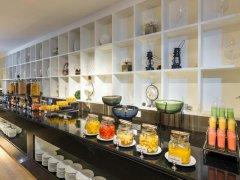 The-Charm-Resort-Phuket-006.jpg