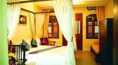 03-the-old-phuket-Terrace-Deluxe-Sino-Wing.jpg