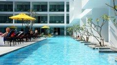 the-old-phuket-Facilities-Swimming-Pool-4.jpg