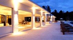 the-racha-Lobby.jpg
