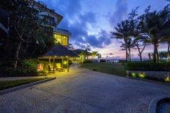 The-Shore-at-Katathani-001.jpg
