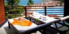 002-beachfront-suite.jpg
