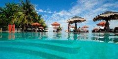 025-swimming-pool.jpg