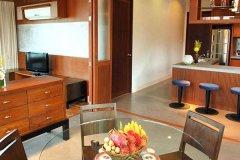 Weekender-Resort-002.jpg